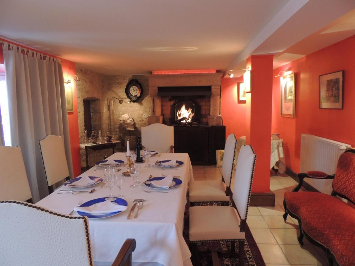 Bed and Breakfast Le Jardin Des Cygnes Pineuilh Екстер'єр фото